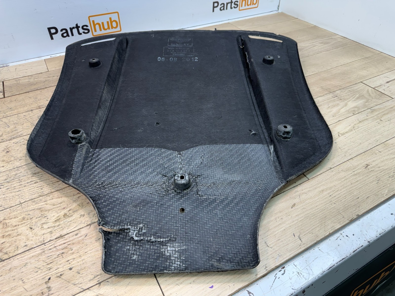 2013 BENTLEY CONTINENTAL GT COUPE OEM REAR UNDERBODY SPLASH SHIELD 3W8825507