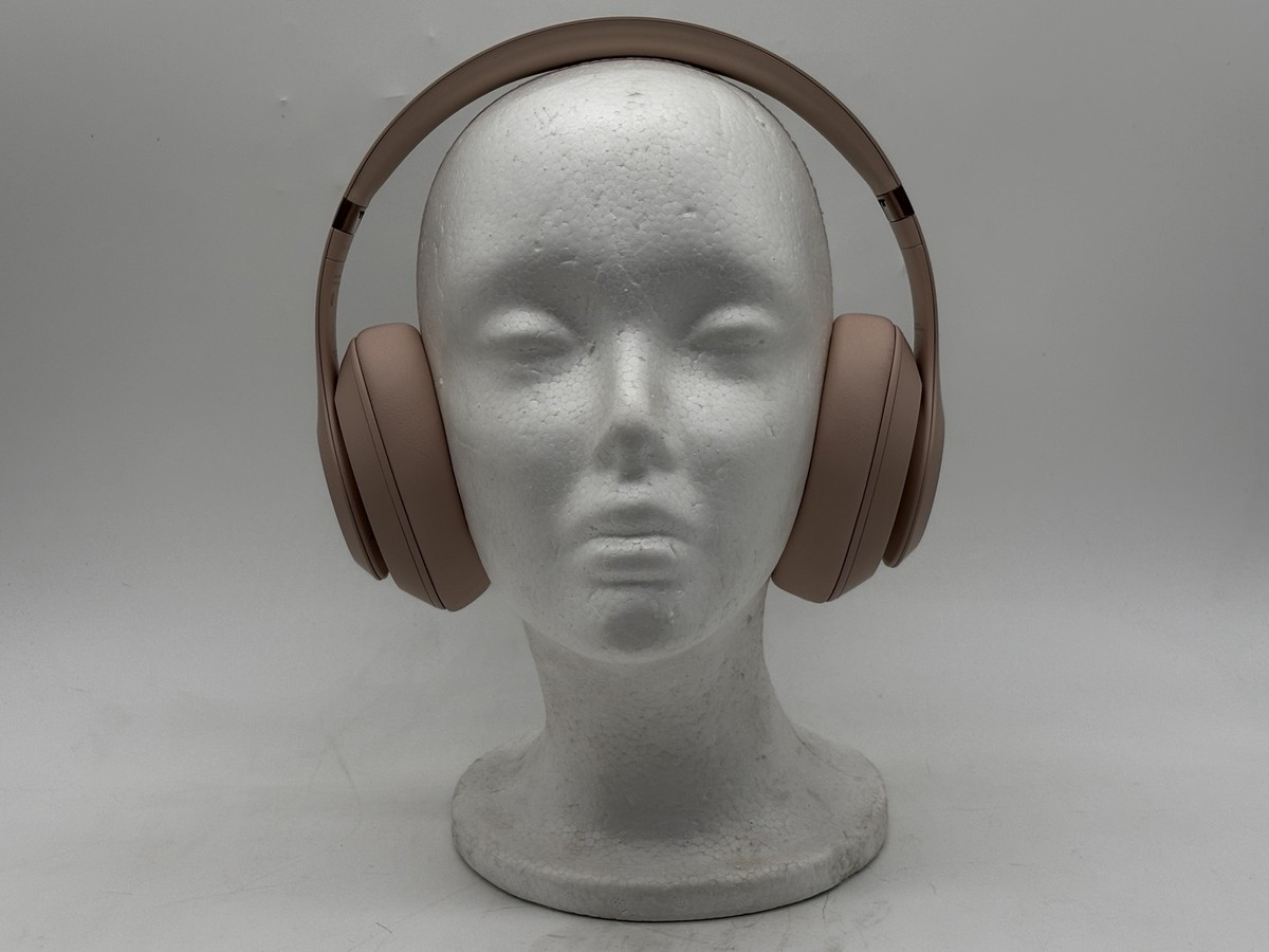 Beats Studio Pro x Kim Kardashian A2924 MW673LL/A Headphones Moon