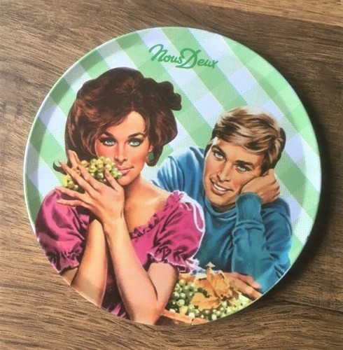 French Chic 1950s Style 4 x Nous Deux "We Both" Coasters in Tin New Cork Backs - Imagen 4 de 10