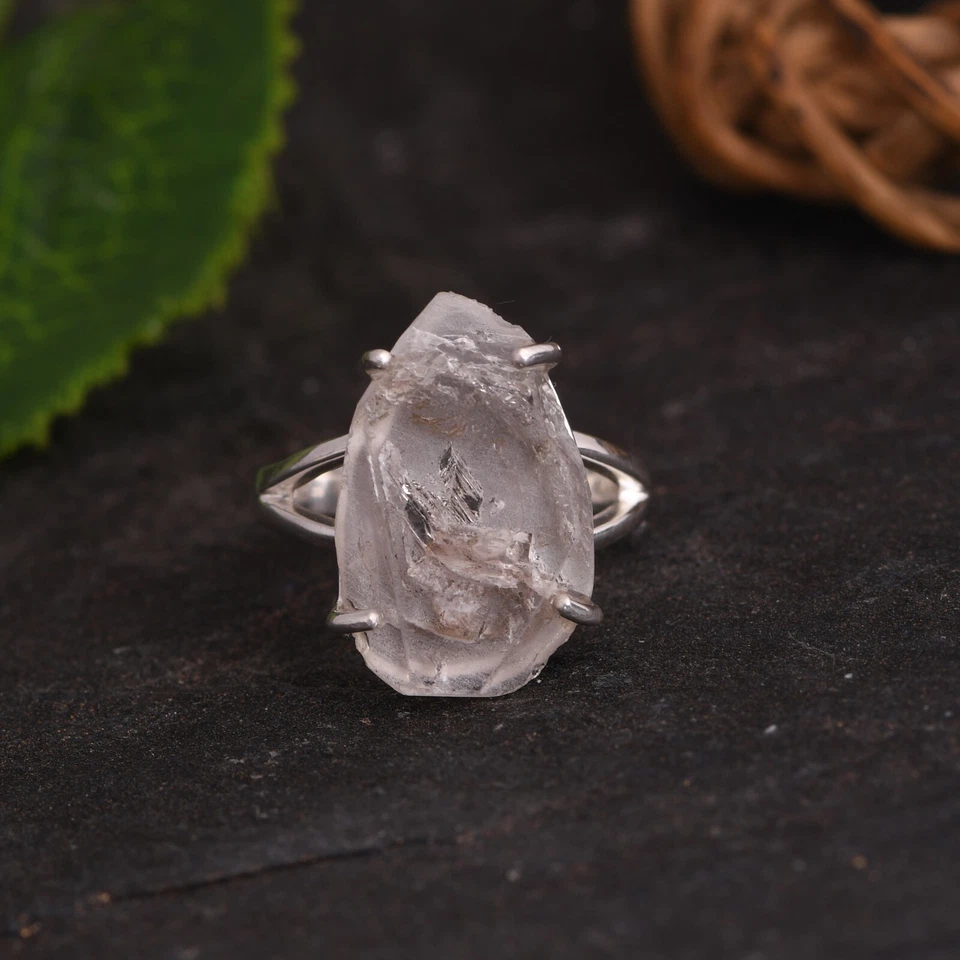 Anillo de piedras preciosas ásperas de diamantes naturales Herkimer hecho a mano joyería de cristal para mujer Foto 4 de 4