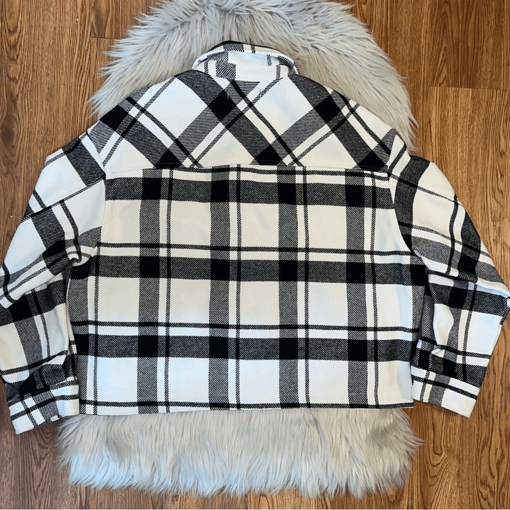 Love Tree Button Down Plaid Heavy Shacket - image 6