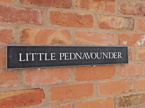 WONDERFUL QUALITY SLATE HOUSE SIGNS 600 X 100MM ANY HOUSE NAME - Picture 2 of 8