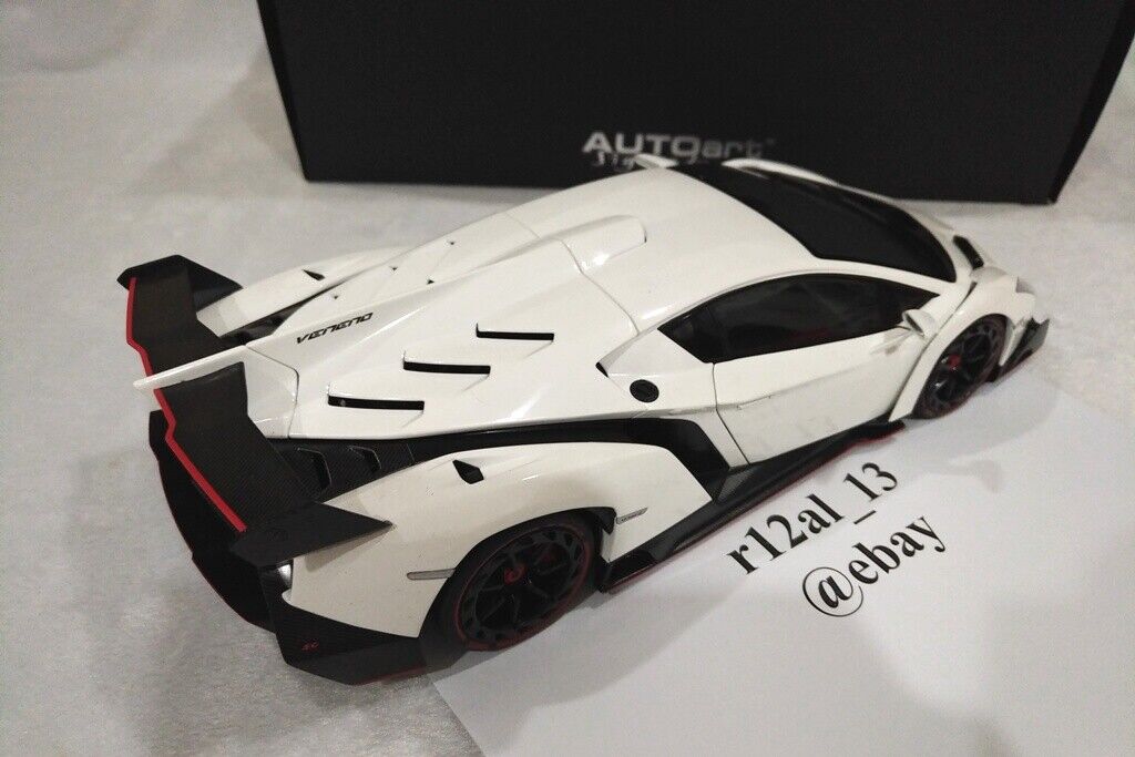 Autoart 1:18 Lamborghini Veneno White Aa74507 | eBay Autoart 1:18 Lamborghini Veneno White Aa74507 | eBay