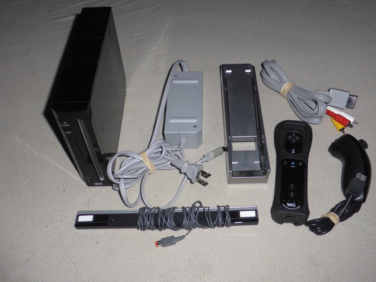 NINTENDO BLACK Wii VIDEO GAME SYSTEM CONSOLE SET W