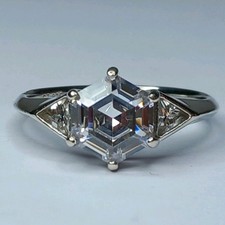 DIAMONIQUE SILVER 925 DECO VINTAGE STYLE HEXAGON TRIANGLE CUT TRILOGY QVC RING N