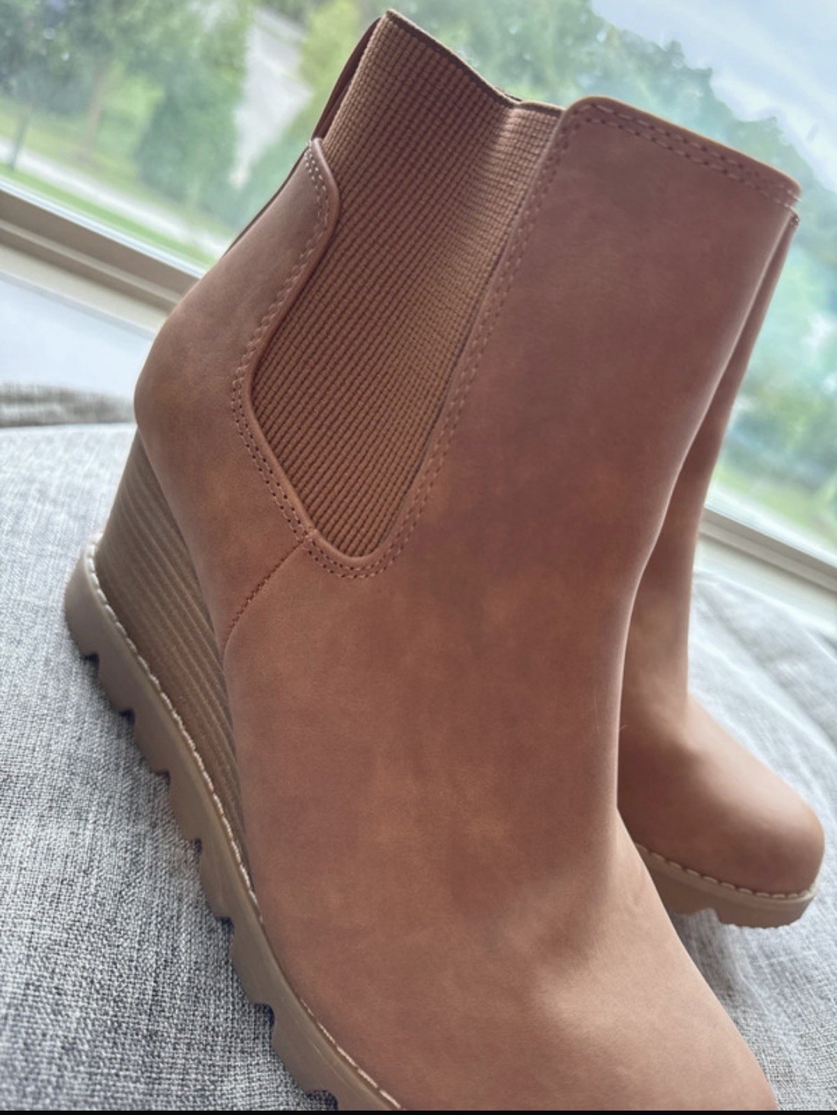 Universal Thread Brown Stretch Pull-On Chelsea We… - image 13