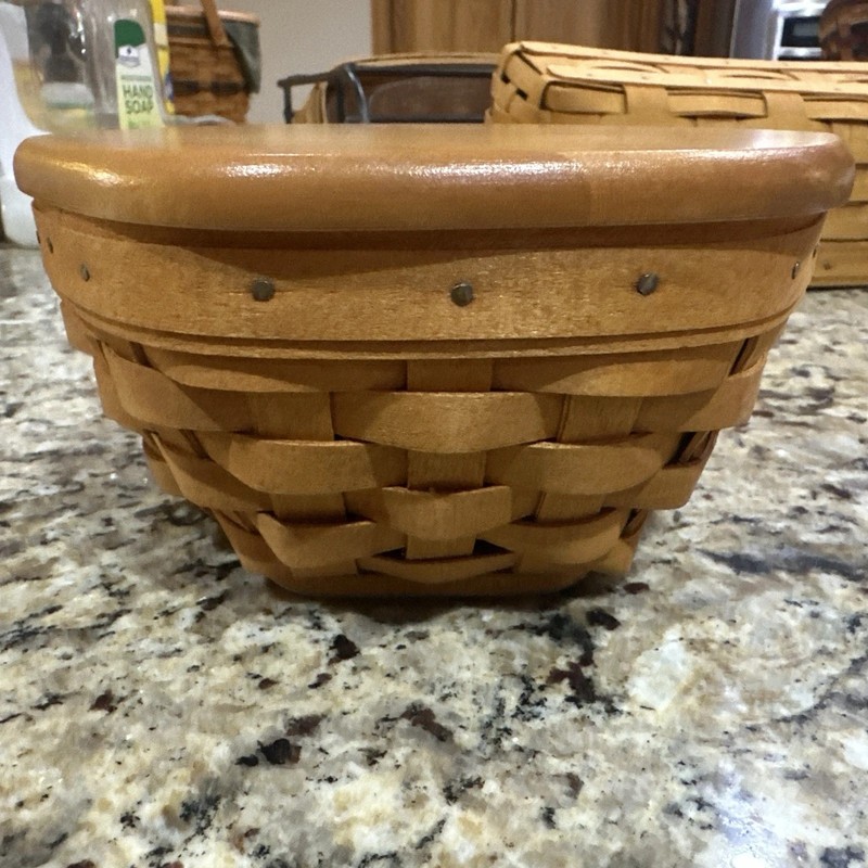 Longaberger Generations Basket Hexagon 5.5”  w/Plastic Protector & Lid 2007