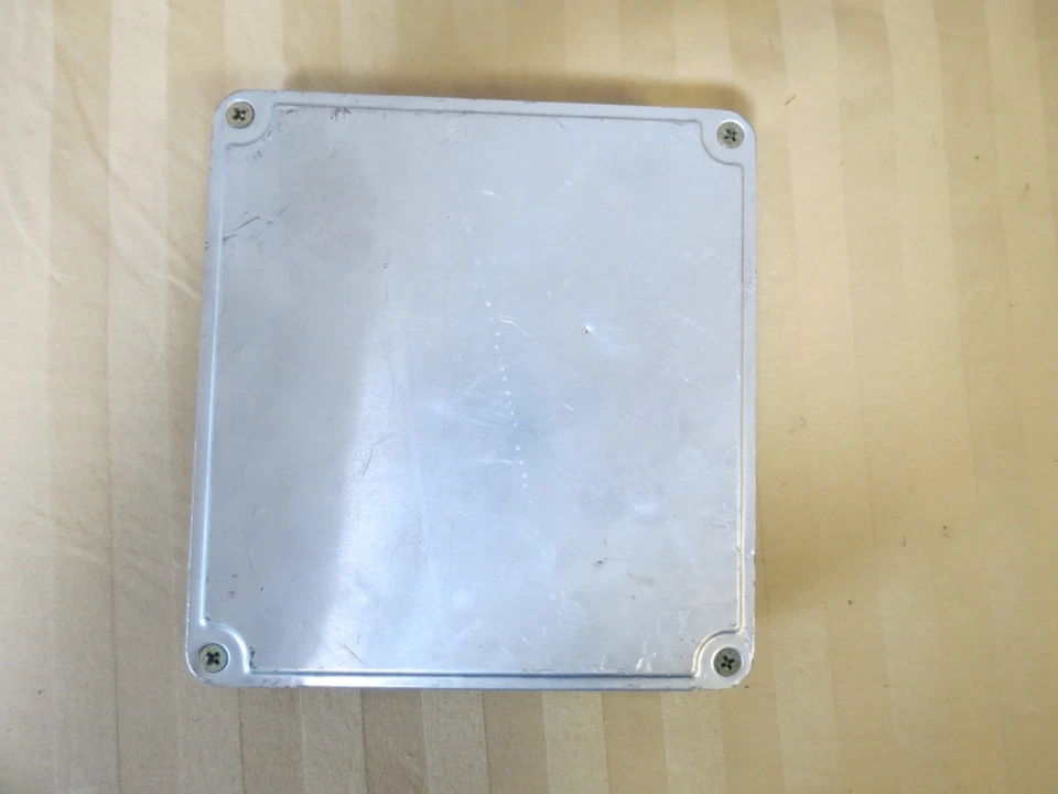 1990 90 Toyota 4Runner 3.0L 4X4 Engine Control Unit 89661-35440 175000-2591 3VZ Foto 4 de 4