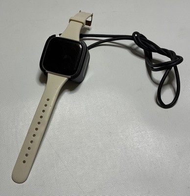 Fitbit Versa 2 Fitness Activity Tracker Watch FB507 w/ Charger