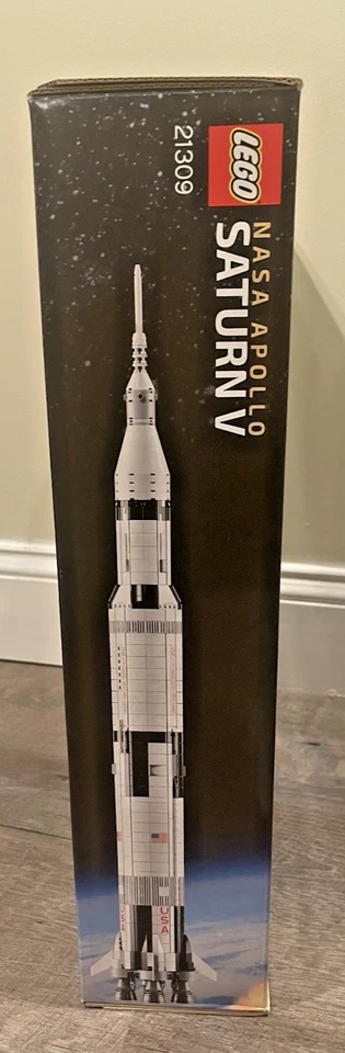 LEGO 21309 Ideas NASA Apollo Saturn V | New In Sealed Box - Image 4 of 4