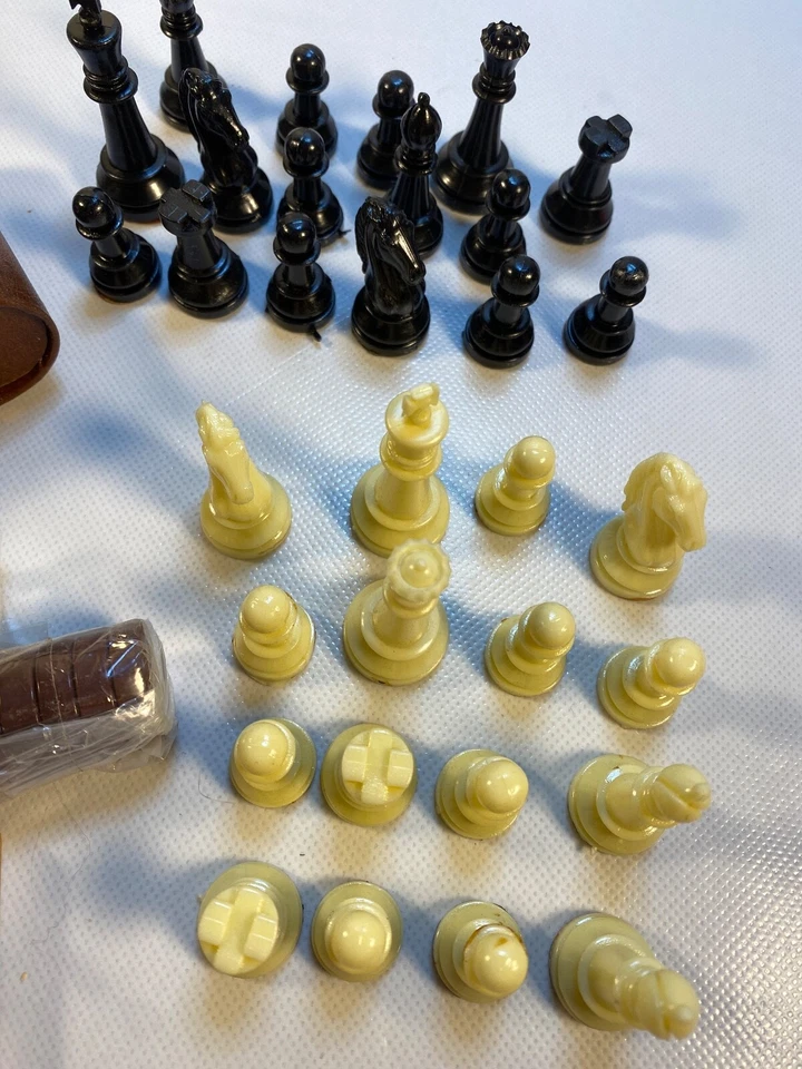 Vintage Board Game Pieces: chess, checkers, backgammon, dice, etc. - Image 4 of 4