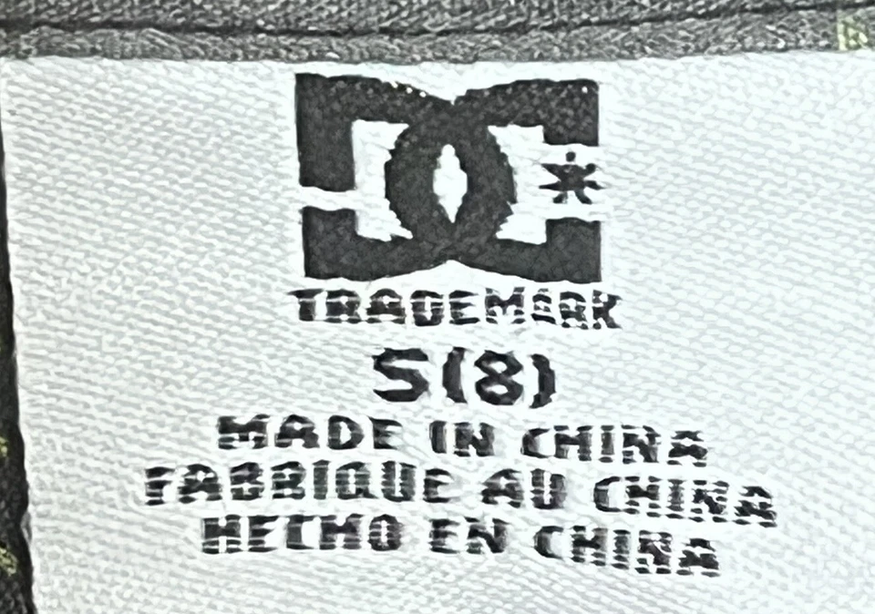 DC Skate Boy’s Long Sleeve Button Up Plaid Shirt Size Small - Image 3 of 3