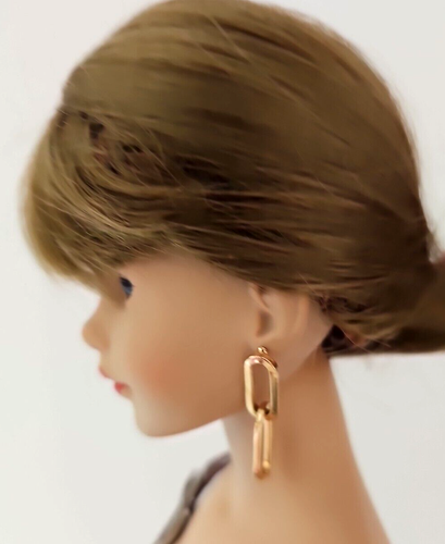 Vtg. 1999 Robert Tonner 17" Fashion Doll Brunette Straight Hair READ - Picture 9 of 14