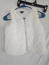 Girls U.S Polo Assn White Faux Fur Vest Size 10