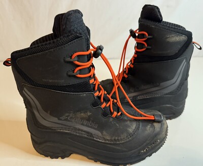 Columbia 200 Grams BUGABOOTS Size 6US Womens Boots Black Waterproof