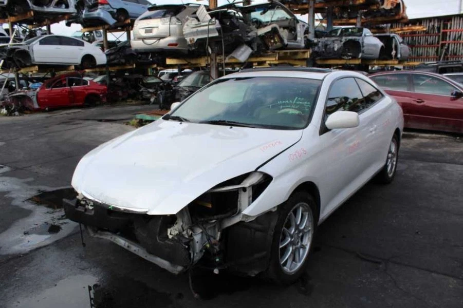 Cubierta válvula motor lado izquierdo 2004 05 06 07 08 Toyota Solara 3.3L Foto 3 de 4