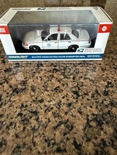 1/43 GREENLIGHT USPS 2010 FORD CROWN VICTORIA POLICE INTERCEPTOR