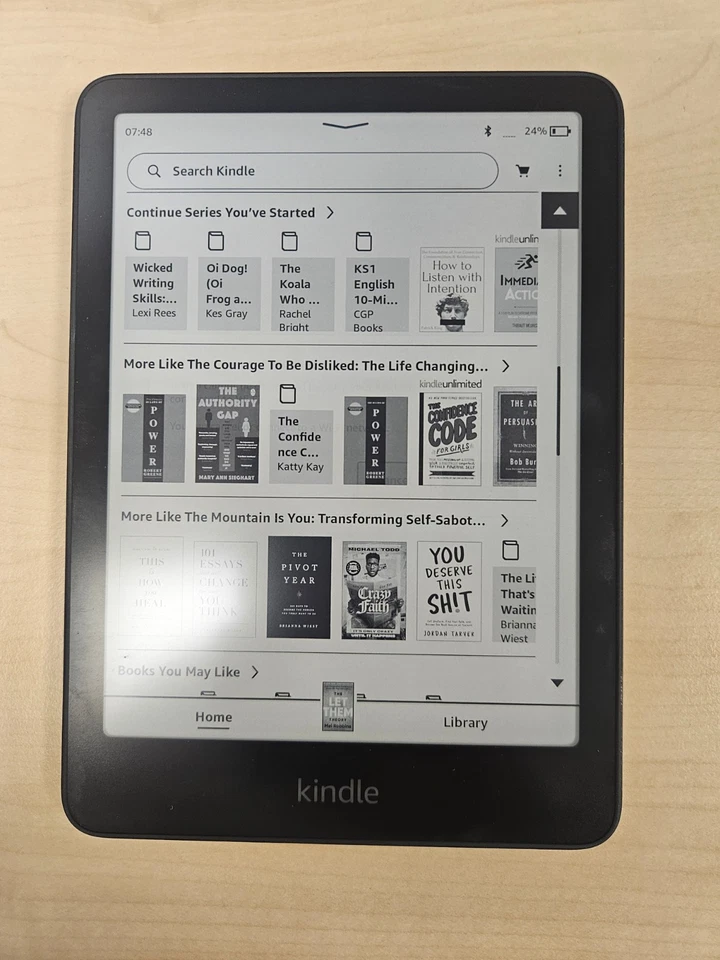 Amazon Kindle Paperwhite 12th Gen 16GB, Wi-Fi - Black (Only Used Once) - Image 2 of 4