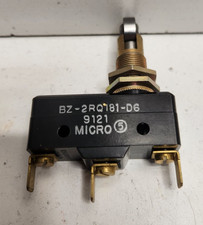 NEW NO BOX MICRO-SWITCH 15A 480V TOP ROLLER LIMIT SWITCH BZ-2RQ181-D6