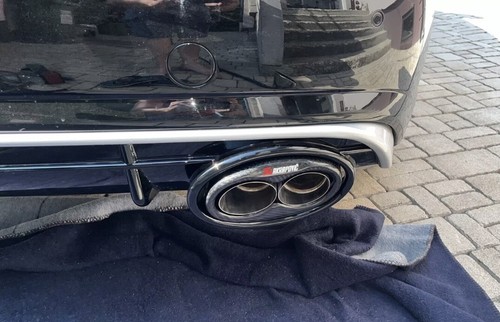 Akrapovic Kohlefaser & Edelstahl Auspuffspitzen Audi RS3 RS4 RS5 RS6 RS7 - Bild 8 von 13