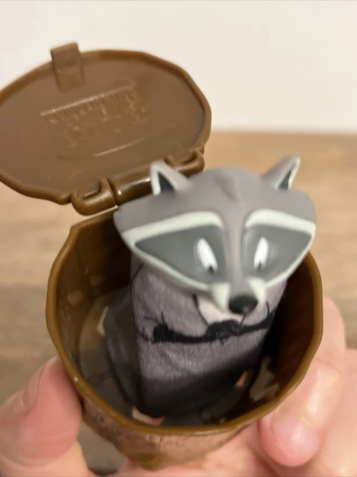 MEEKO IN TREE POCAHONTAS 2” FIGURA DISNEY JUGUETE (USADO) Foto 4 de 4