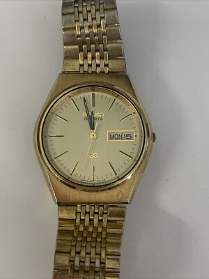 Men's Seiko SQ Quartz Watch Day/Date 8123-7049 | eBay
