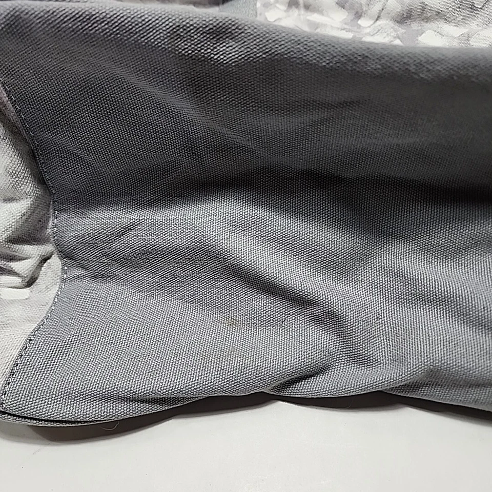 Thirty-One Away For The Weekender in Mystic Grey No Strap Lightly Used - Image 4 of 4