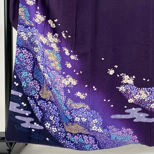 Japanese kimono SILK FURISODE Suzunoya Cherry Blossom Egazumi Shibori Purple - Picture 2 of 5