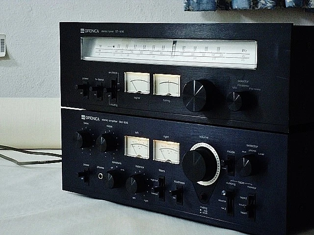 AMPLIFICADOR Y TURNER SHARP OPTONICA GAMA ALTA UNA JOYA - Immagine 3 di 4