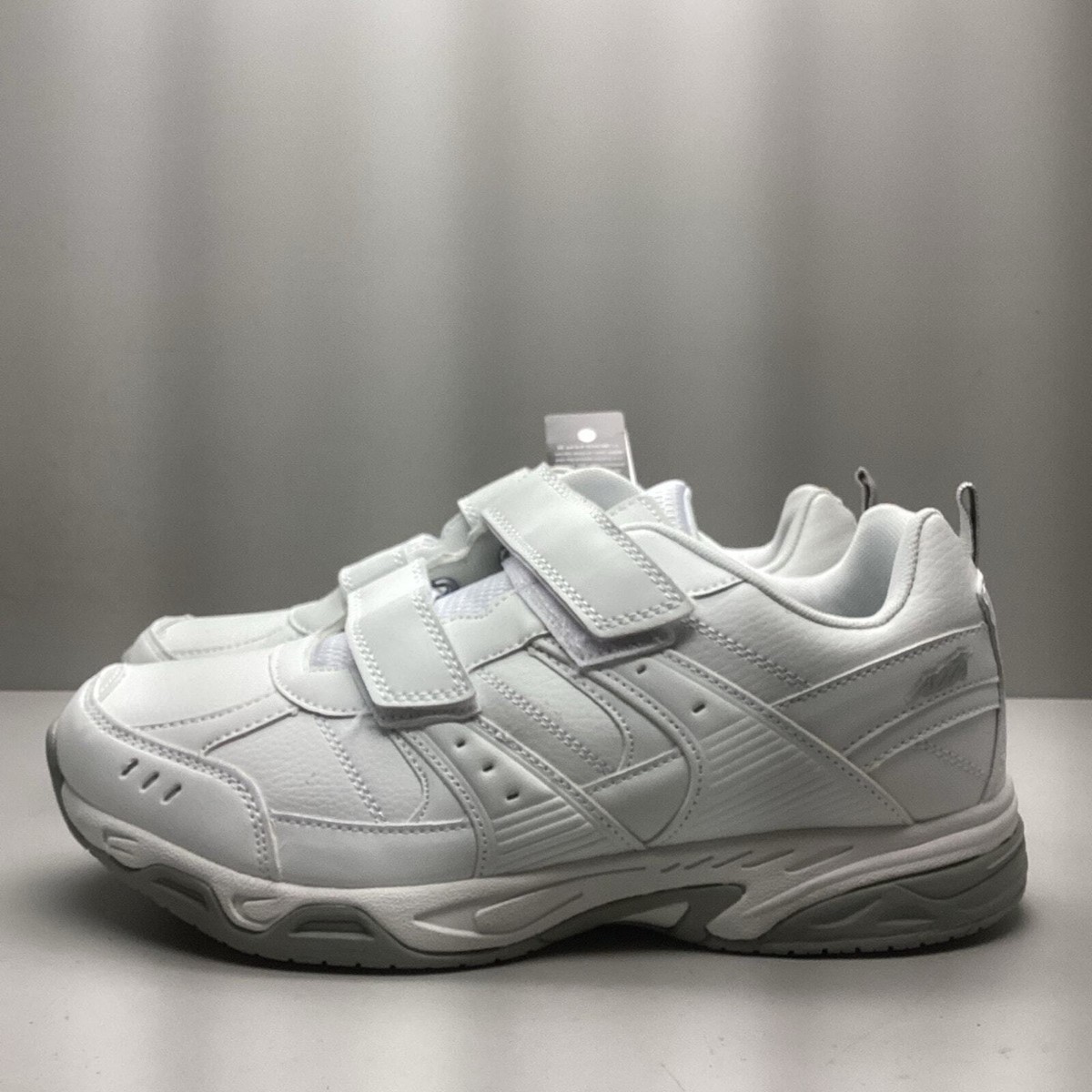 Avia non slip mens walking shoes with memory foam White size 11x