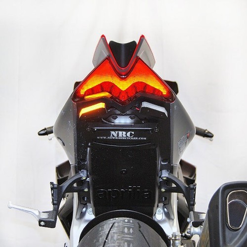 APRILIA TUONO 2021-24 Tail tidy Number plate bracket + LED turn signals - Picture 2 of 5