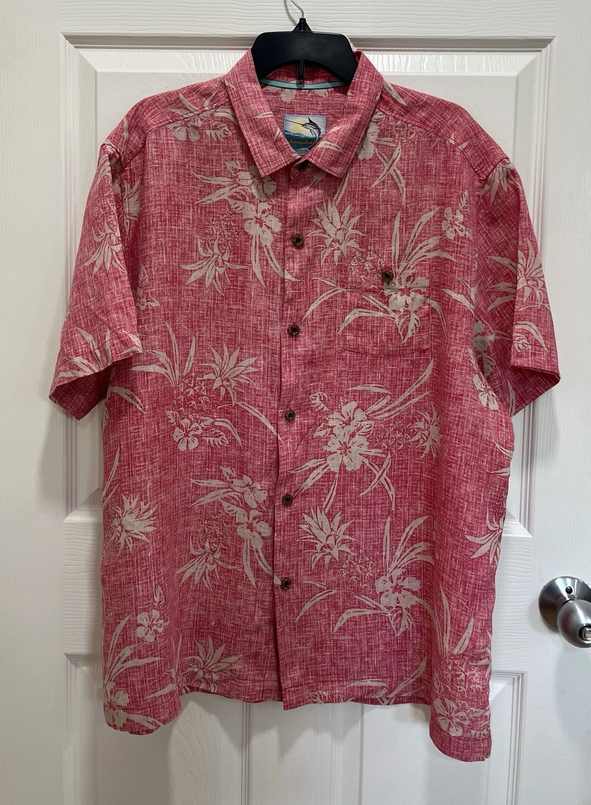 TOMMY BAHAMA Linen Shirt Mens Size XL Pink Tropical Button Up Island Modern Fit
