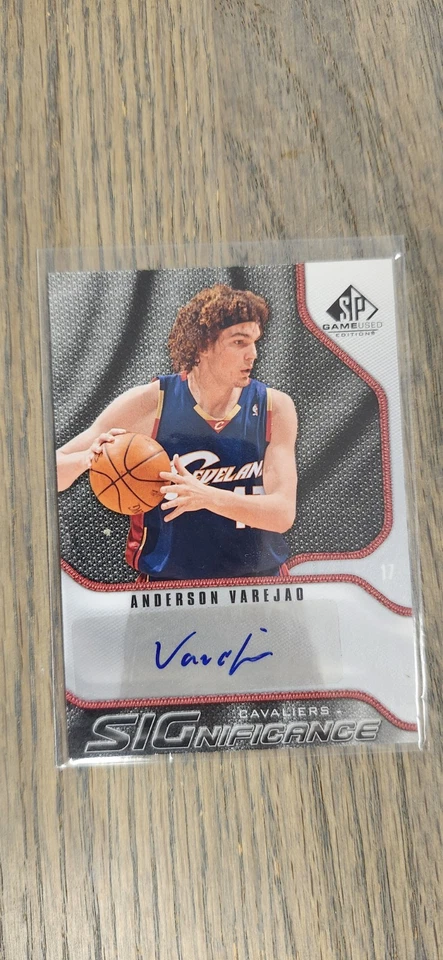 Anderson Varejao 3 Card Auto Lot Gold /10 Cleveland Cavs Brazil Fan Favorite - Image 2 of 4