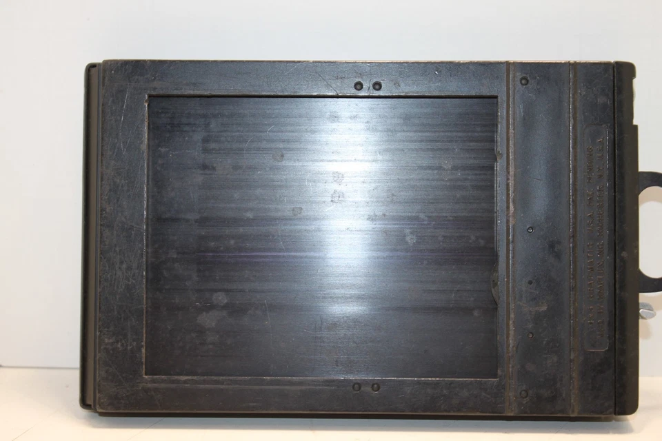 Graflex 4x5" Grafmatic “45” Sheet Cut Film Holder with 6 Septums - Image 2 of 4