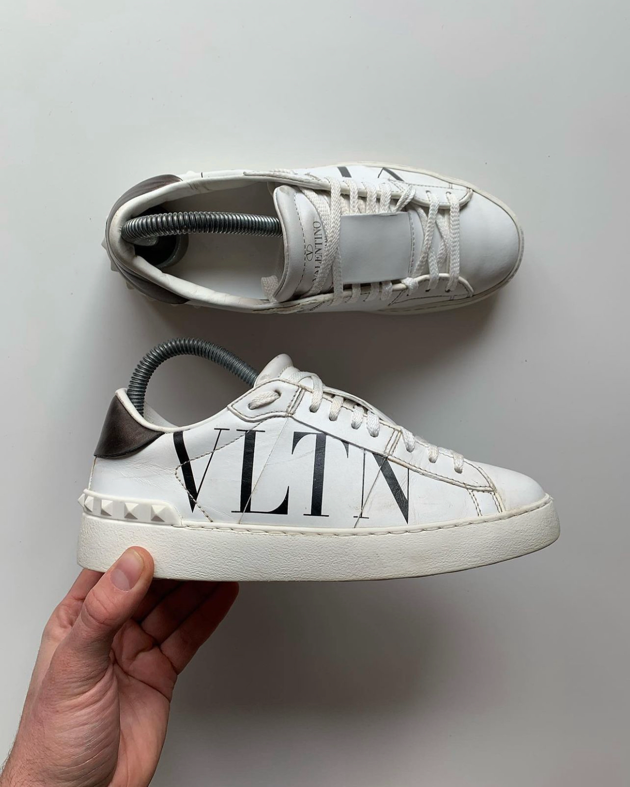 vltn shoes womens
