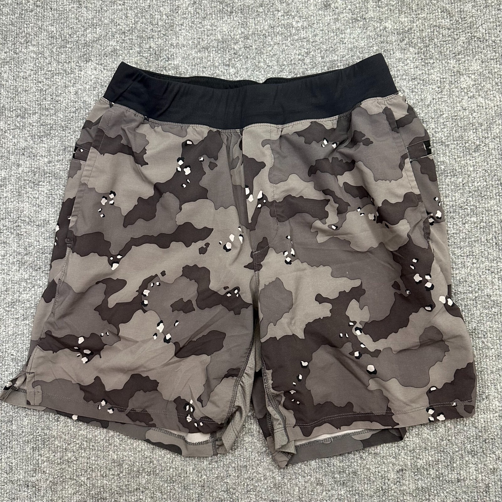 Fabletics Athletic Lined Shorts Men Medium Gray C… - image 1