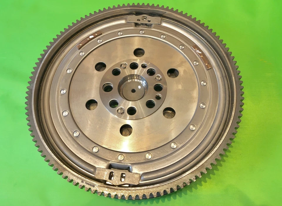 2007 2008 2009 BMW 135i 335i 335xi 535 N54 двигатель двойной массы маховик 21207542984 - Изображение 2 из 2