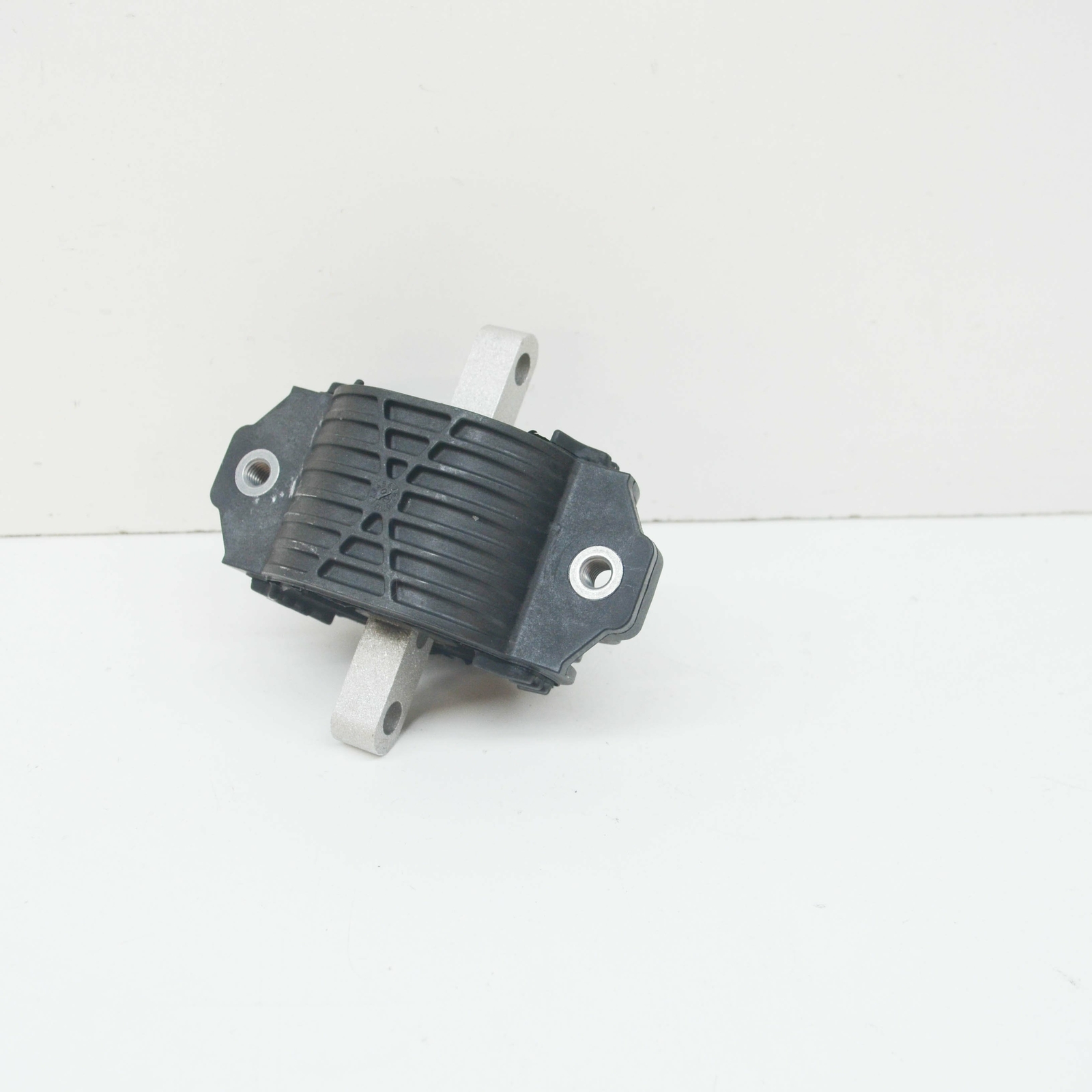 BMW 7 F01 Gearbox Mount 22326775908 6775908 NEW GENUINE | eBay