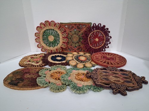 Lot Of 11 Vintage Rattan Raffia Trivets Woven Straw Decorative Hot Pad Kitchen