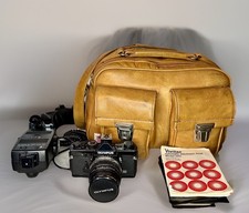 Olympus OM-1N Black 35mm SLR + Zuiko 50mm f/1.8 Lens Vivitar 283 Flash Marsand