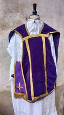Chasuble Prêtre Vêtement Liturgique Religion Catholique Violet Avent Carême