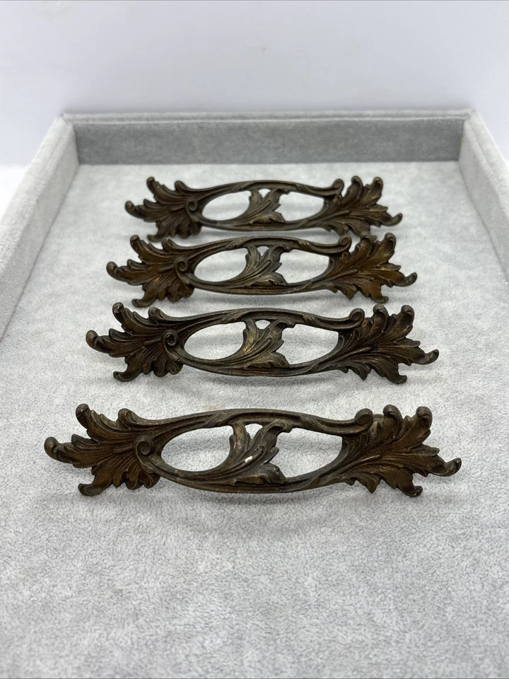 Lot Of 4 Antique Handles Drawer Pulls Dresser Handle Furniture Hardware K 3087 - Image 2 of 4