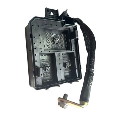 Vehicle Specific Fuses Box Holder 30A Current Capacity Plastic Construction