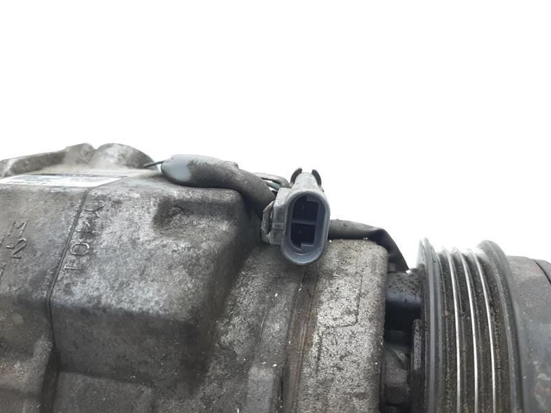 Compressor CA 03-09 Cadillac Escalade 25891792 - Imagem 2 de 4