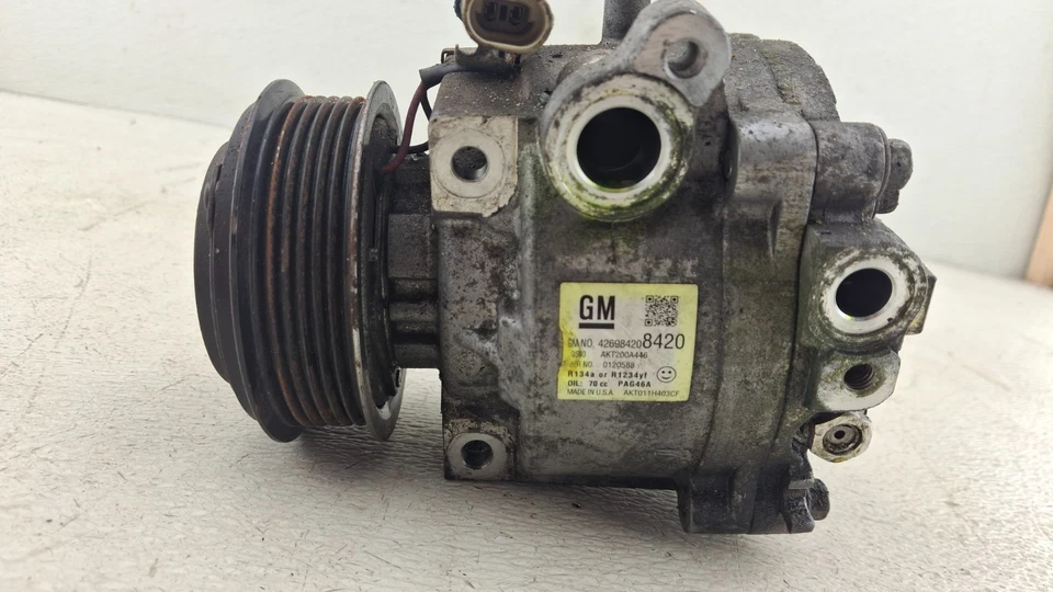 Compresor de aire acondicionado Buick Encore 2013-2021 OEM Foto 3 de 4