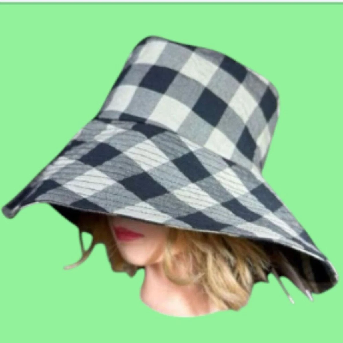 NWT Janessa Leone’ Darcey Bucket Hat Blue and Cream Buffalo Plaid sz L Janessa Leoné Walker Bucket Hat - Off White – Soleil Blue main image 3