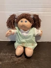 49-1980s vintage Cabbage Patch Kids Girl Brown Hair, Blue Eye Doll