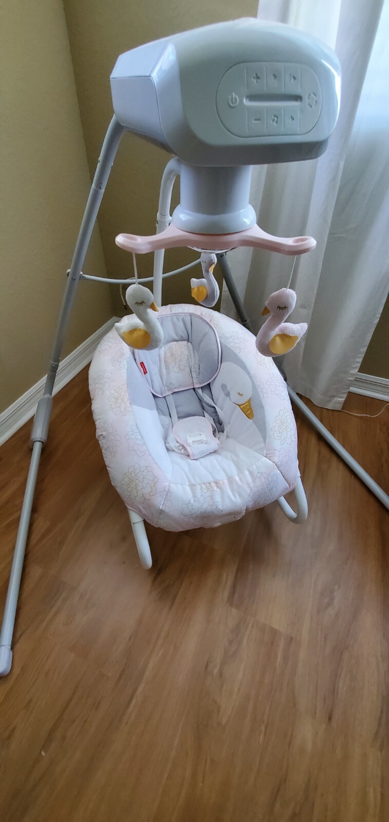 fisher price sweet swan swing