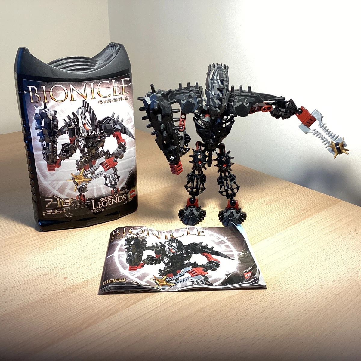 LEGO Bionicle Stronius 8984 Complete With Instructions 2009 eBay