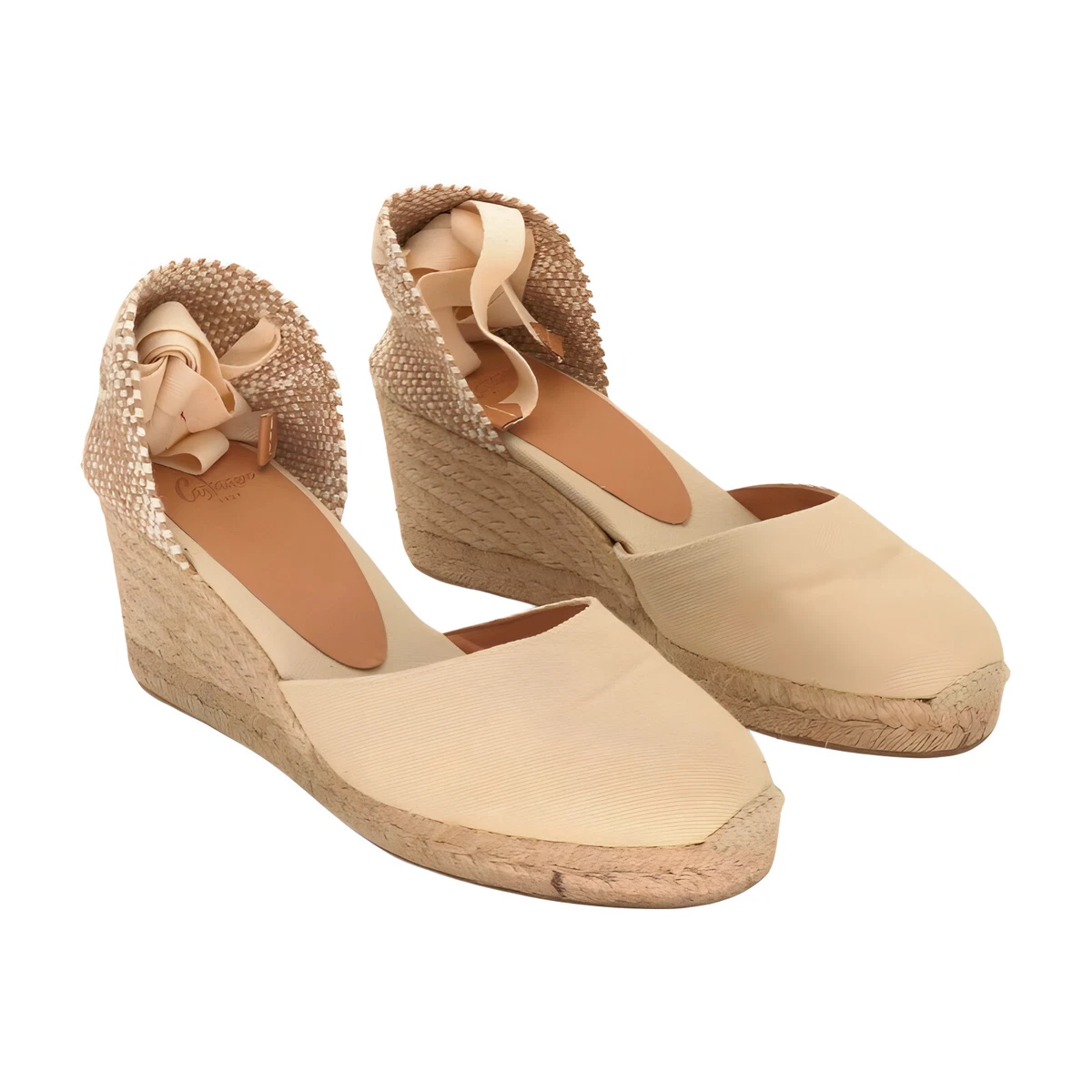 Castaner 2025 carol wedge